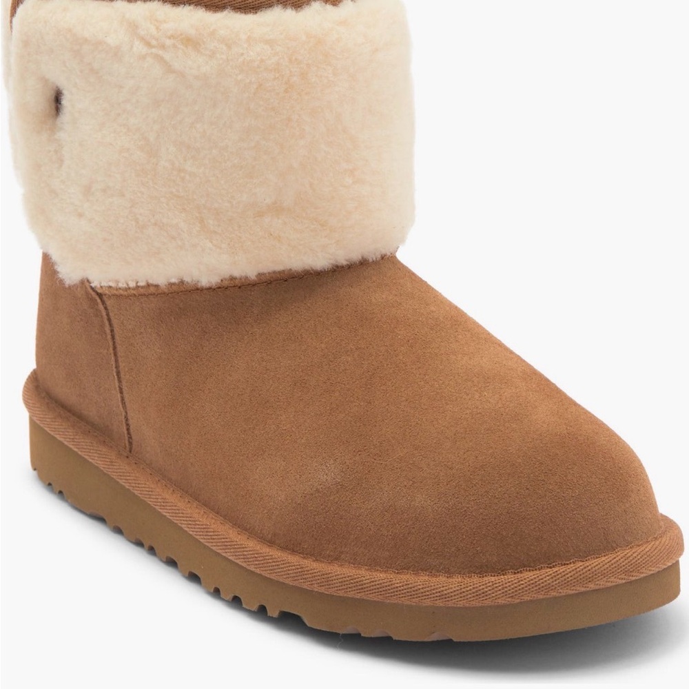 UGG Chestnut Suede Short Boot with Cream Shearling Cuff